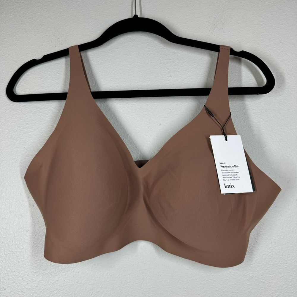 Knix Revolution V-Neck Bra XXL+ Sola Brown Wire Free Full Coverage Light Padding